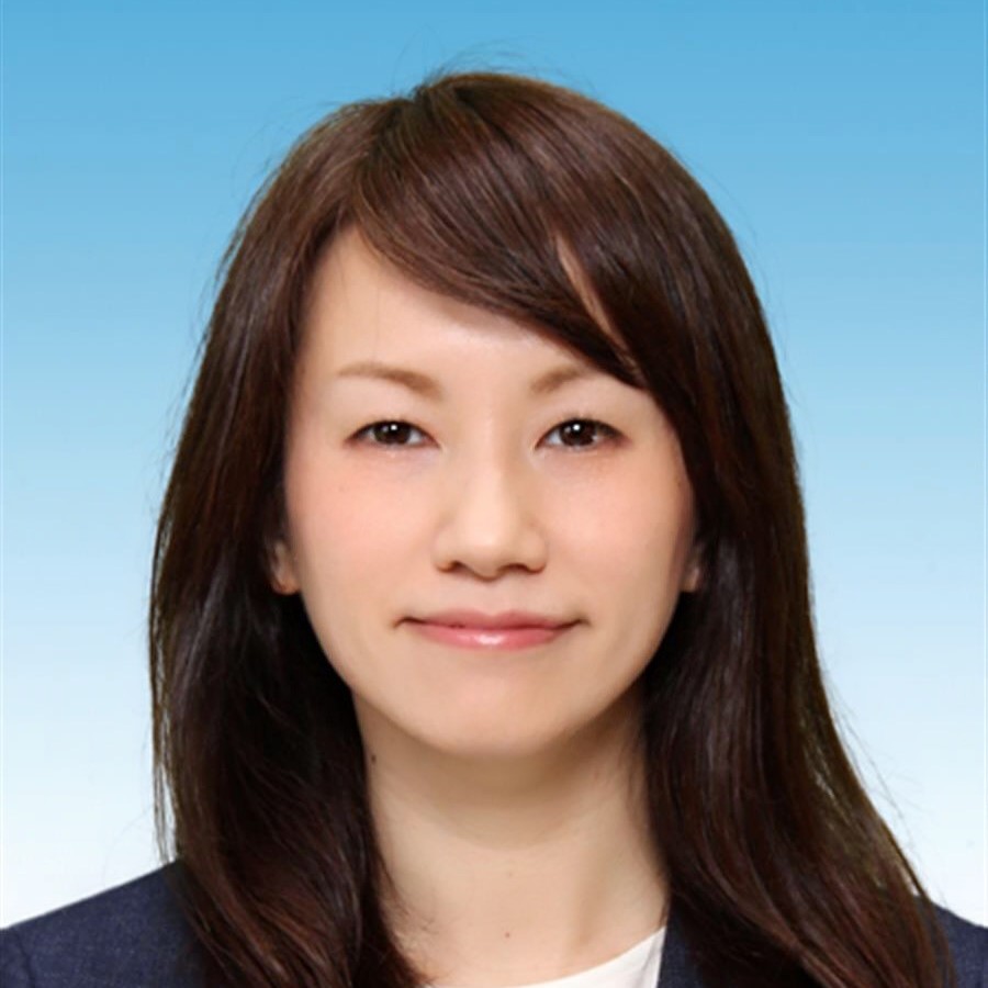Elaine Chung1